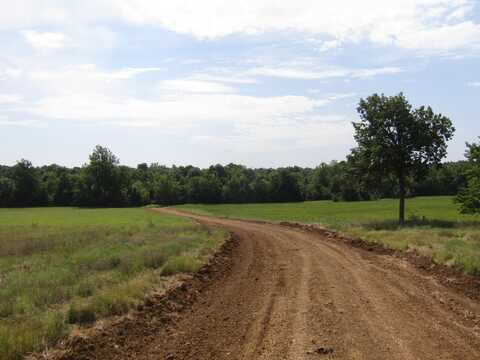 E 2090 Rd Rolling Hills Ranches 2 Lot 7, Hugo, OK 74743