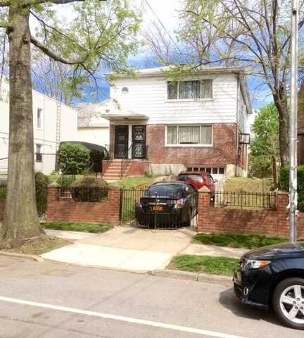 110-09 34th Ave., Queens, NY 11368