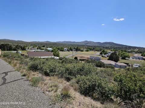 18442/1842 S Niblick Drive, Peeples Valley, AZ 86332