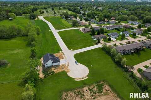 1818 Zara Trace, Clinton, IA 52732