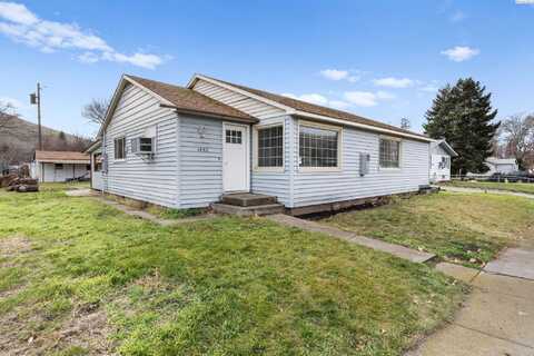 1830 Columbia Street, Pomeroy, WA 99347