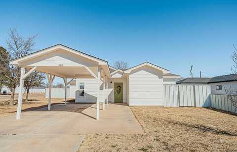 301 E Fir St, Denver City, TX 79323