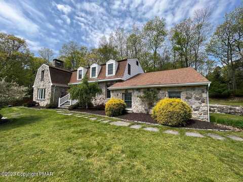 297 Myck Road, Dingmans Ferry, PA 18328