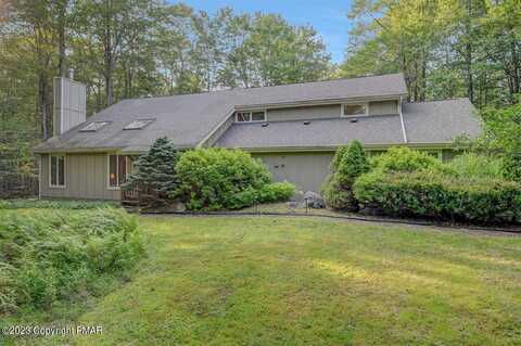 417 Black Bass Run, Pocono Pines, PA 18350