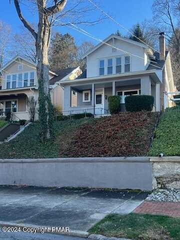 1203 Howard Avenue, Pottsville, PA 17901