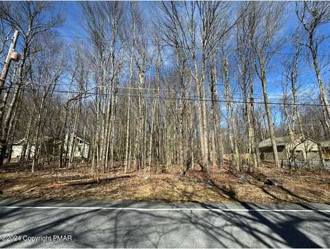 Gross Drive, Pocono Pines, PA 18350