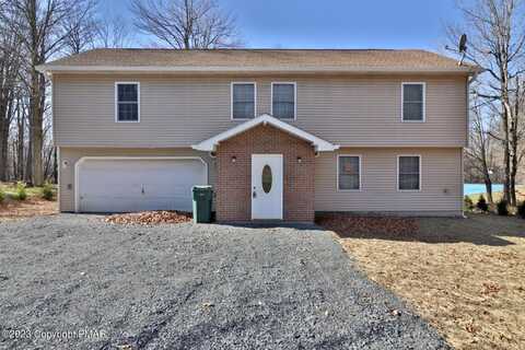 339 Country Place Drive, Tobyhanna, PA 18466