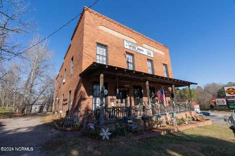 422 Carthage Street, Cameron, NC 28326