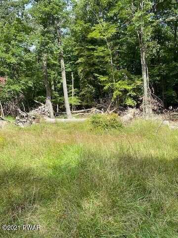 Eagle Path, Bushkill, PA 18324