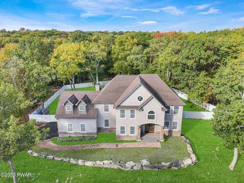107 Witherspoon Court, Milford, PA 18337