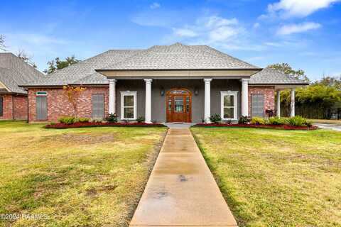 104 Oak Hill Road, New Iberia, LA 70563