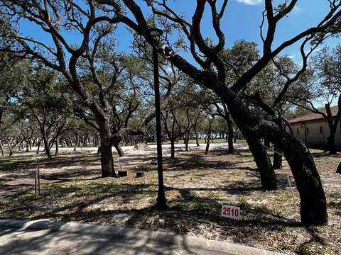 2510 Royal Oaks Trail, Fulton, TX 78358