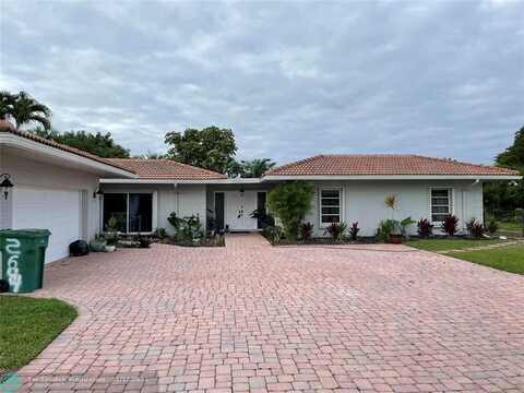 2644 NW 84th Ave, Coral Springs, FL 33065
