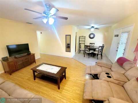 2901 NW 47th Ter, Lauderdale Lakes, FL 33313