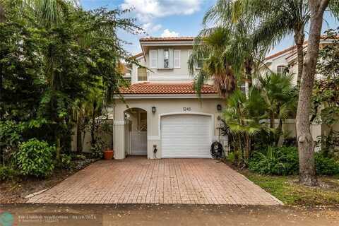 1240 Weeping Willow Way, Hollywood, FL 33019