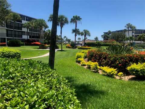 1815 Mooringline Drive, Vero Beach, FL 32963