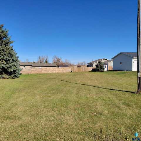W 3rd Ave, Humboldt, SD 57035