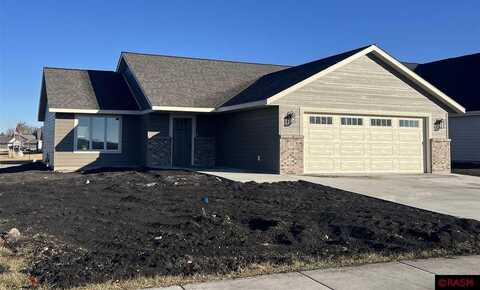 532 Torrey Pines Drive, Mankato, MN 56001