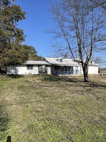 95 Hickory Street, Ozark, AR 72949