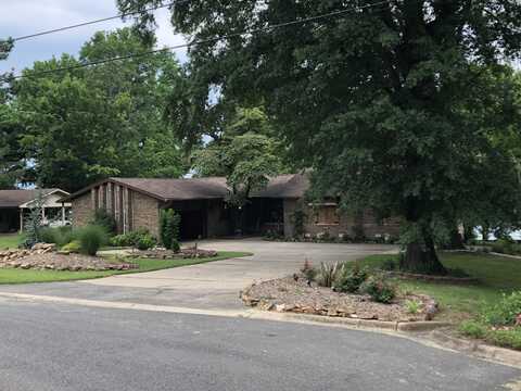 210 N Shore Drive, Russellville, AR 72802