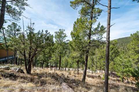 210 Sandia Road, Ruidoso, NM 88345