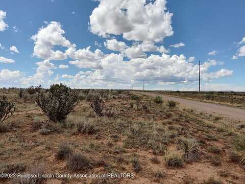 L27 Windmill Road, Ancho, NM 88301