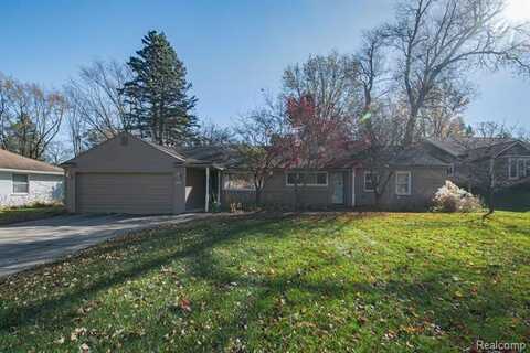 2329 RUTHERFORD Road, Bloomfield Hills, MI 48302