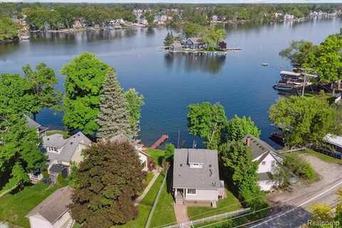 336 HEIGHTS Road, Lake Orion, MI 48362