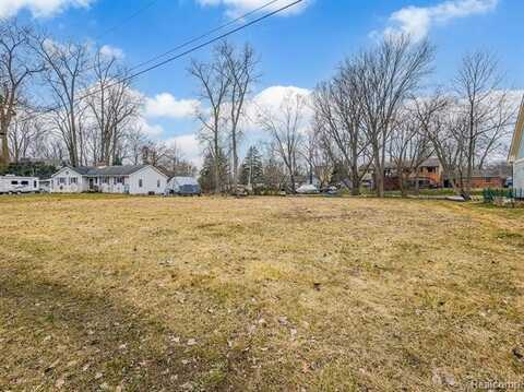 340 CREEDMORE Street, Commerce Township, MI 48382