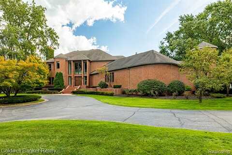 15440 WINDMILL POINTE Drive, Grosse Pointe Park, MI 48230