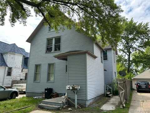 1212 Court Street, Port Huron, MI 48060