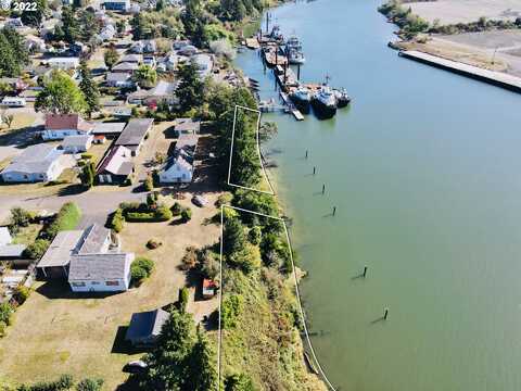 545 WHITTY ST, Coos Bay, OR 97420