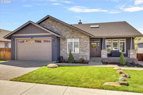 505 E KNOLL DR, The Dalles, OR 97058