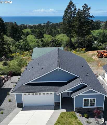 1326 Nautical Heights DR, Brookings, OR 97415