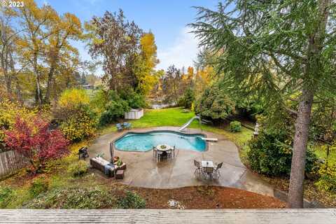 1230 SW Viola DR, Grants Pass, OR 97526