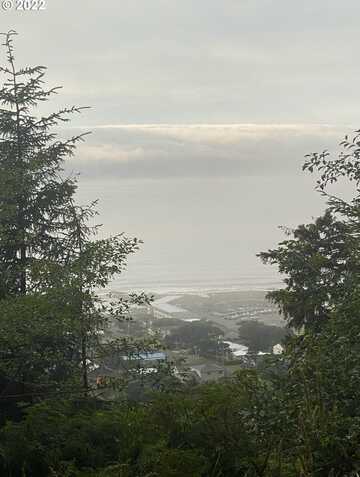 Gimlet LN, Yachats, OR 97498