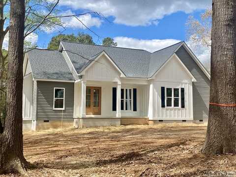 24 Spruce Ct, Bracey, VA 23919