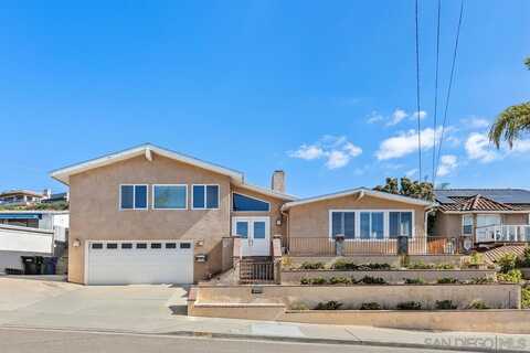 2935 Lloyd St, San Diego, CA 92117