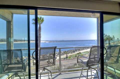 2595 Ocean Front Walk, San Diego, CA 92109