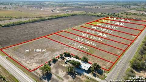 Lot 8 FM 471, Natalia, TX 78059