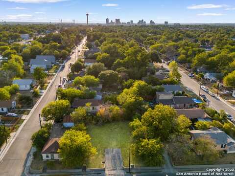 203 N WALTERS, San Antonio, TX 78202