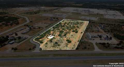 2524 S Frontage Rd, Cotulla, TX 78014