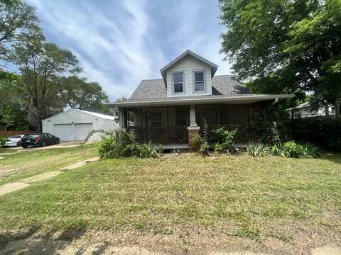 216 Main, Smolan, KS 67456