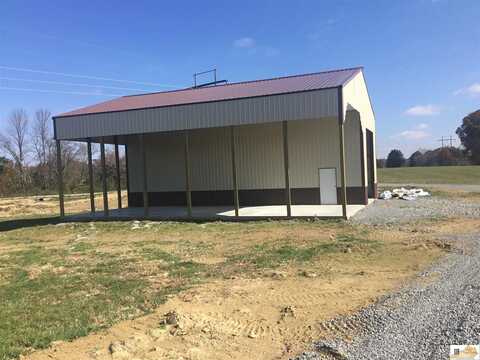 240 E L McGowen, Russell Springs, KY 42642