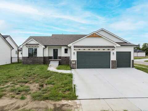 1123 W Hazel Ln, Goddard, KS 67052