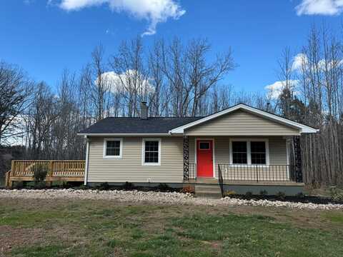 3727 Leigh Mountain Rd, Green Bay, VA 23942