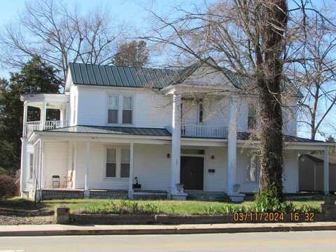 600 S. Main St., Blackstone, VA 23824