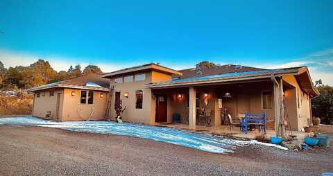 15 Euphoria Road, Silver City, NM 88061