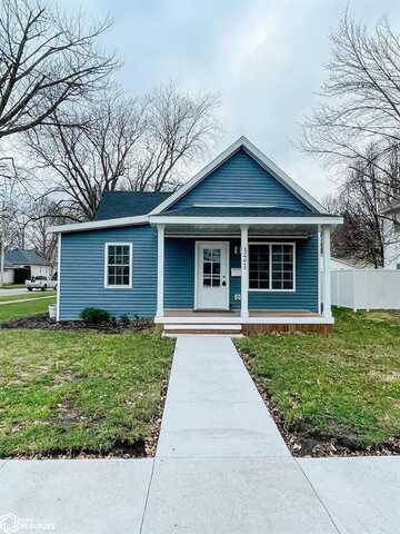 321 Ramsey Street, West Burlington, IA 52655