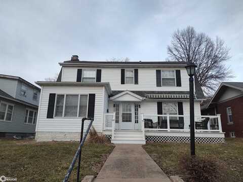 1305 Avenue C, Fort Madison, IA 52627